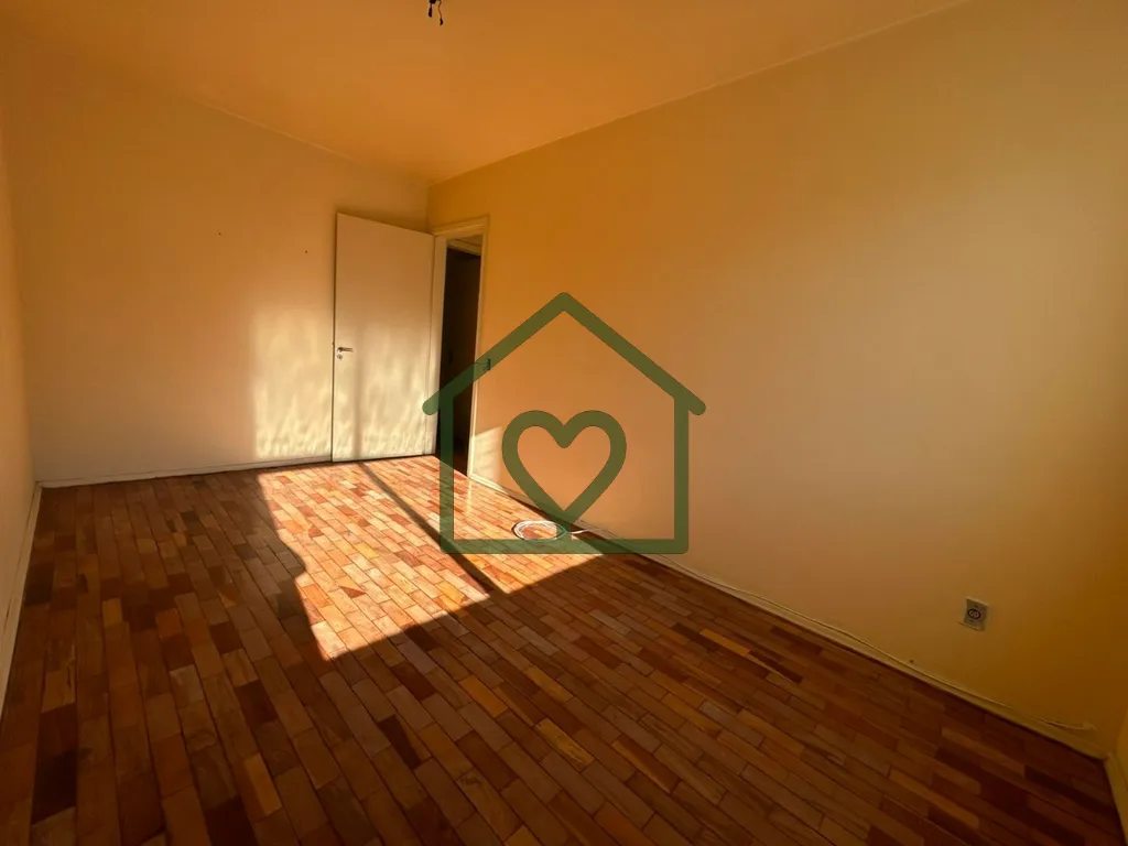 Imagem Apartamento à venda no bairro Menino Deus em Porto Alegre com 62m2 privativos, 2 dormitórios, anda...