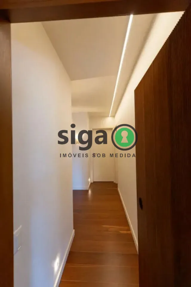 Imagem Apartamento Reformado de Alto Padrão na Melhor Rua do Itaim Bibi.