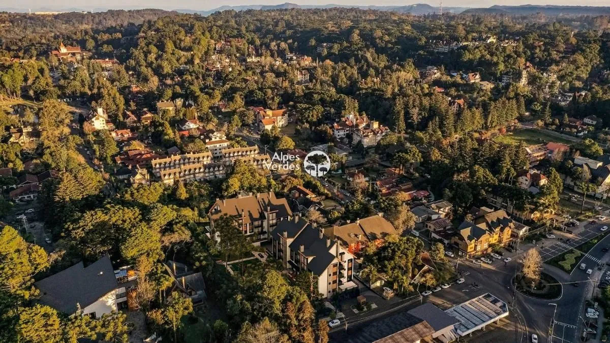 Imagem Vende-se apto prox ao centro de Gramado- 2 quartos- Valor R$ 1.400.000,00