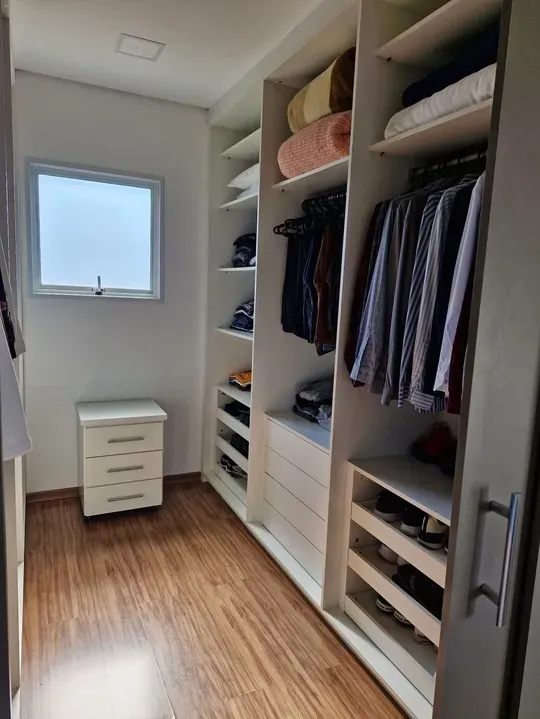 Imagem Apartamento de 167m² Localizado no Condomínio Mont Royal.