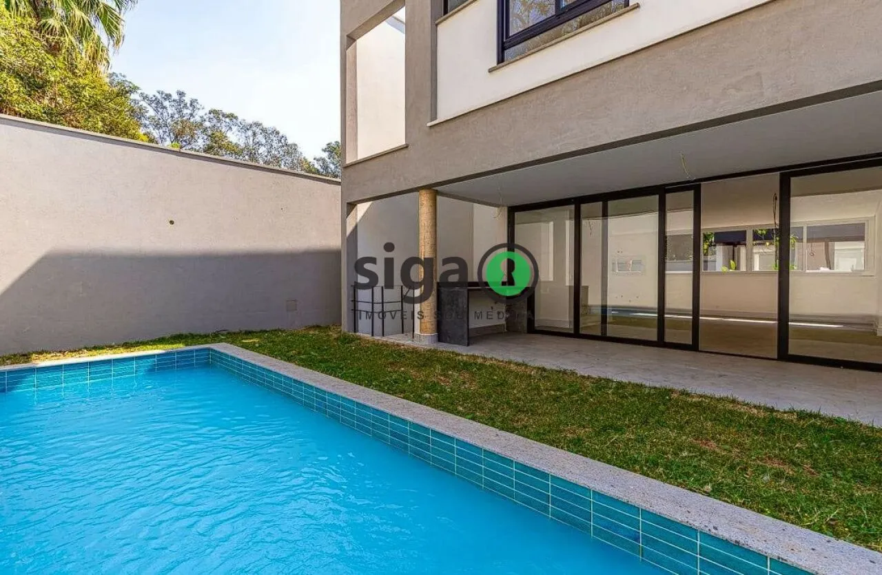 Foto do imóvel Casa em condomínio à Venda no Alto da Boa Vista com 4 quartos