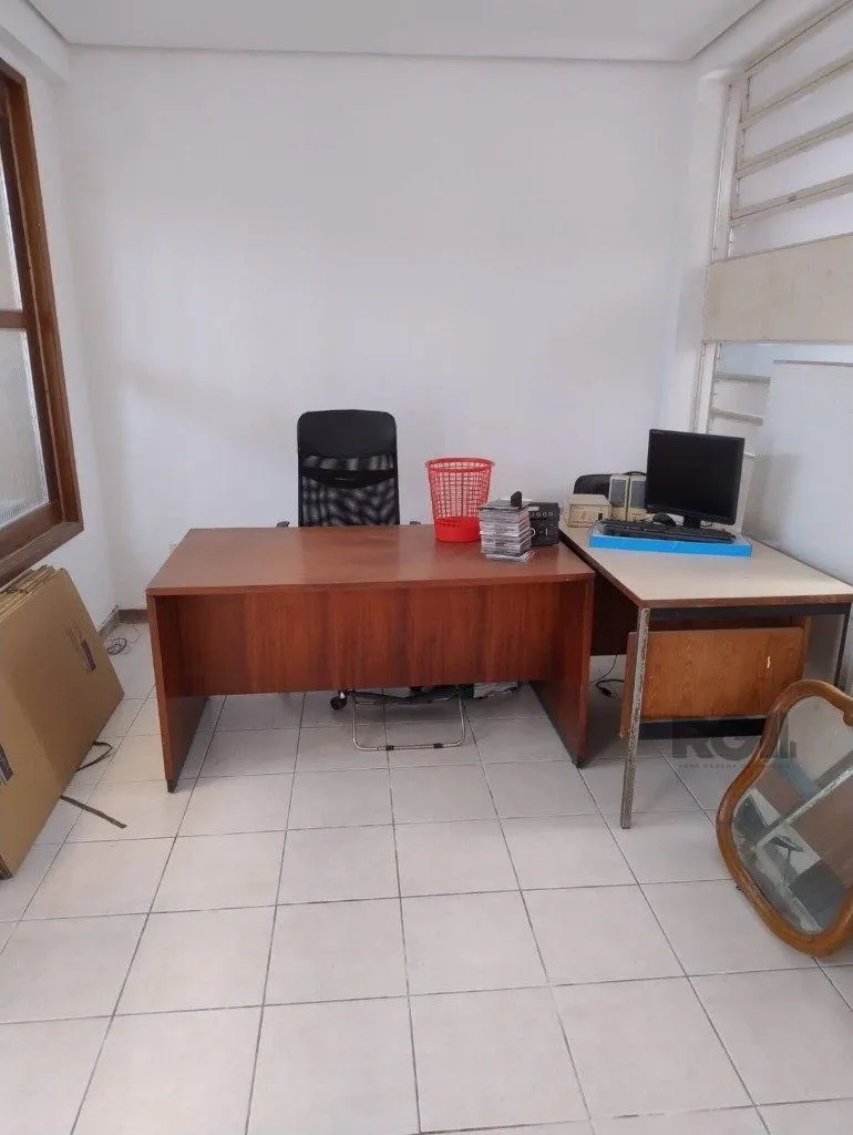 Imagem CASA MISTA COMERCIAL NO TÉRREO E RESIDENCIAL EM CIMA
