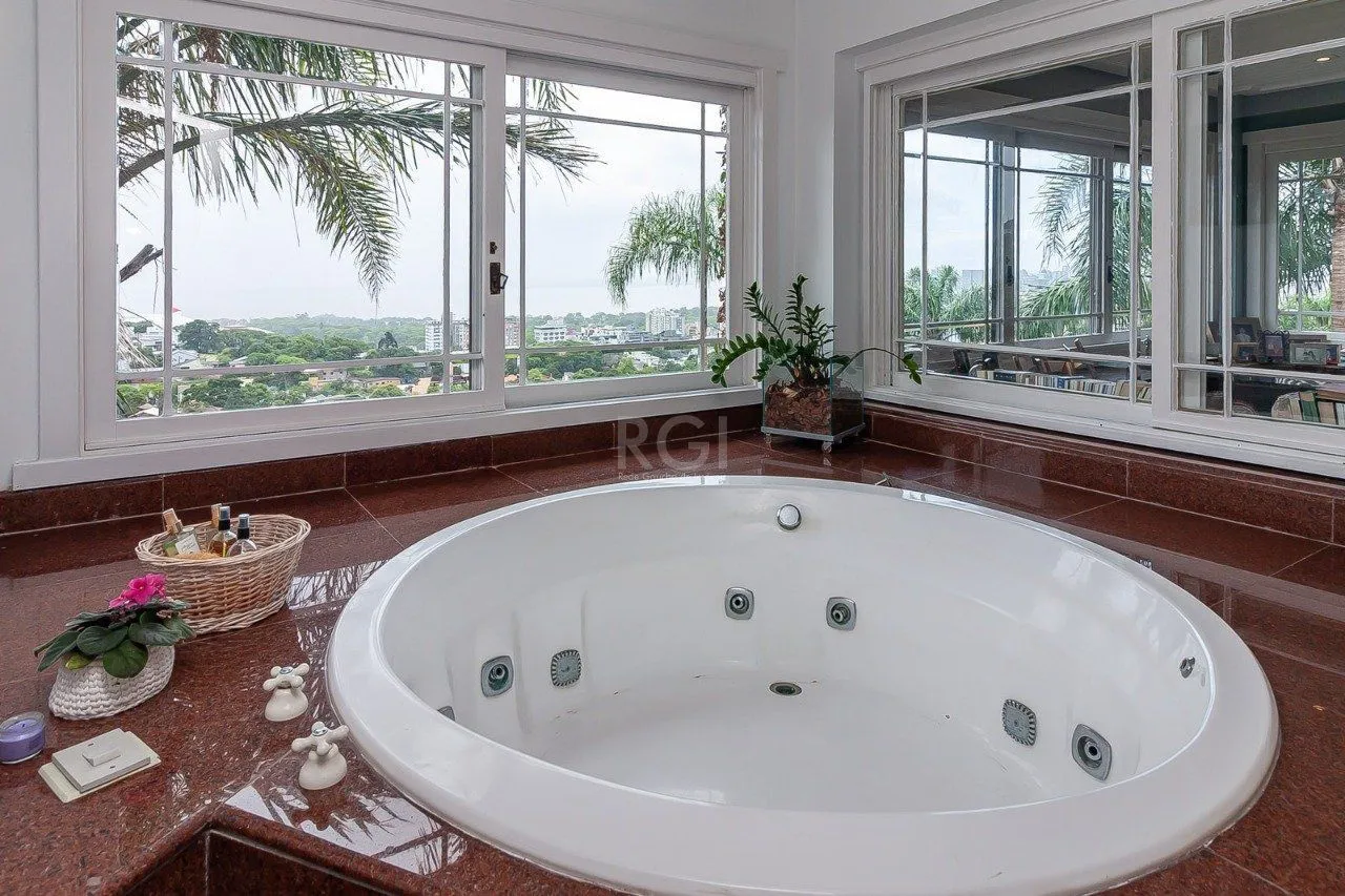 Imagem Casa de Condomínio em Santa Tereza