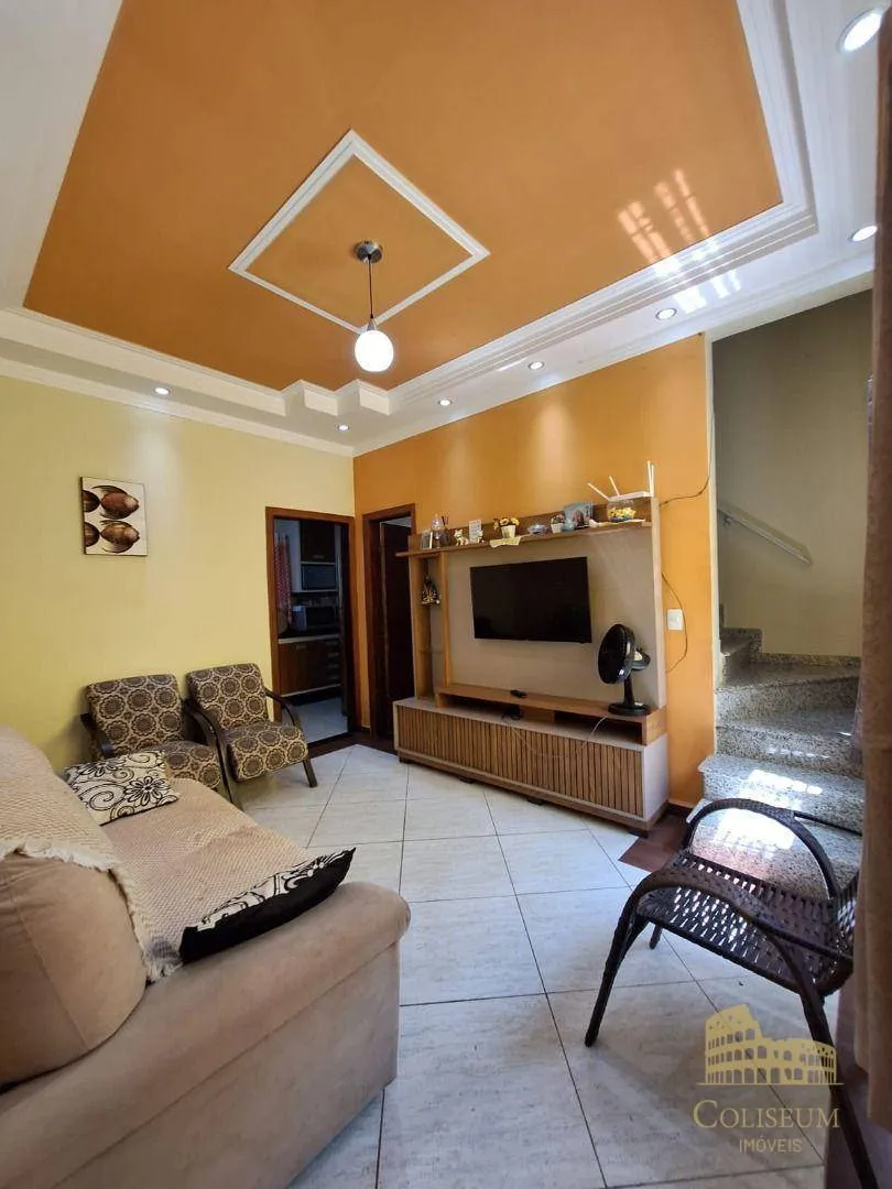 Imagem Casa com 2 dormitórios à venda, 68 m² por R$ 530.000,00 - Vila Assunção - Praia Grande/SP