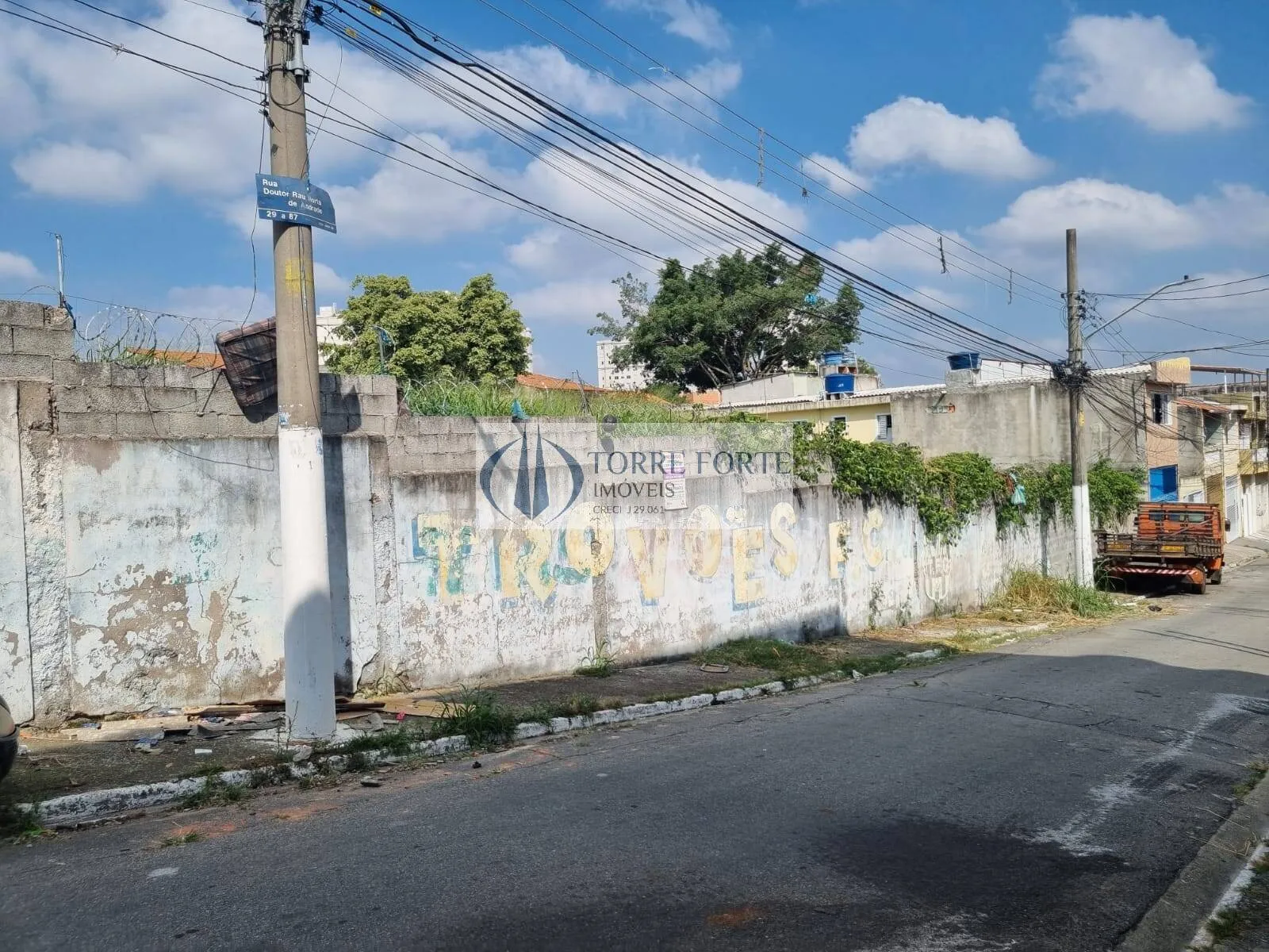 Imagem Terreno amplo na Vila Curuça.