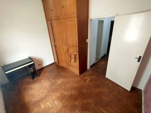 Imagem Sobrado em excelente localização, próximo ao Clube 7 de Setembro da Agua Rasa!!
Piso térreo: 1 v...