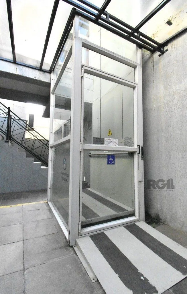 Imagem PRÉDIO - 319,00 m² - MENINO DEUS