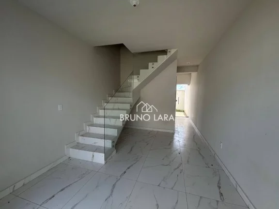 Imagem Casa à Venda em Betim, no Bairro Tiradentes