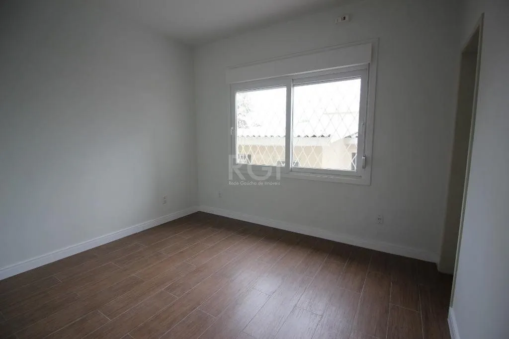 Imagem Casa com 3 Dormitórios Para comprar 250 m² - Petrópolis - Porto Alegre/R