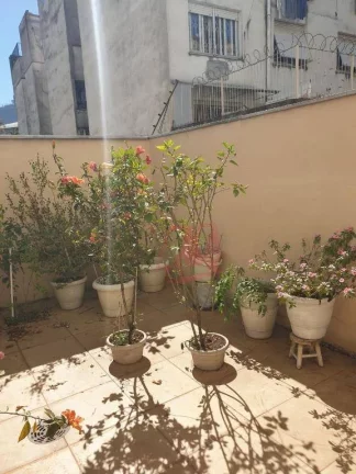 Imagem No bairro Santa Cecilia, térreo de 1 dormitório com pátio.