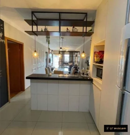 Imagem Casa à Venda em Atibaia Jd Maristela - 250m² por R$900.000,00