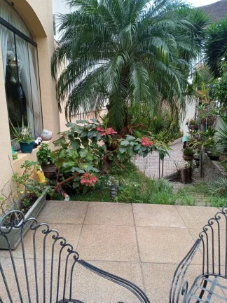 Imagem Casa aconchegante terreno enorme.