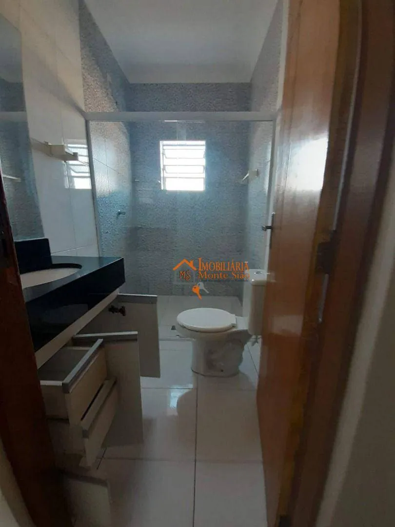 Imagem Sobrado com 6 dormitórios à venda, 250 m² por R$ 600.000,00 - Jardim São Paulo - Guarulhos/SP