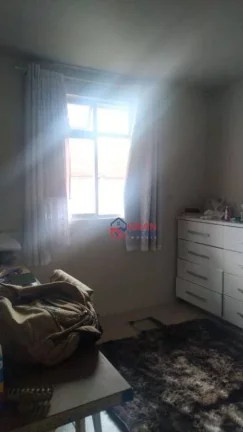 Imagem Sobrado com 3 dormitórios - Em condomínio à venda no Boqueirão