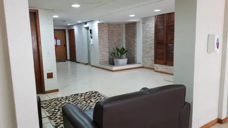 Foto do imóvel Sala Comercial para Alugar, 105 m² em Rio Branco - Porto Alegre