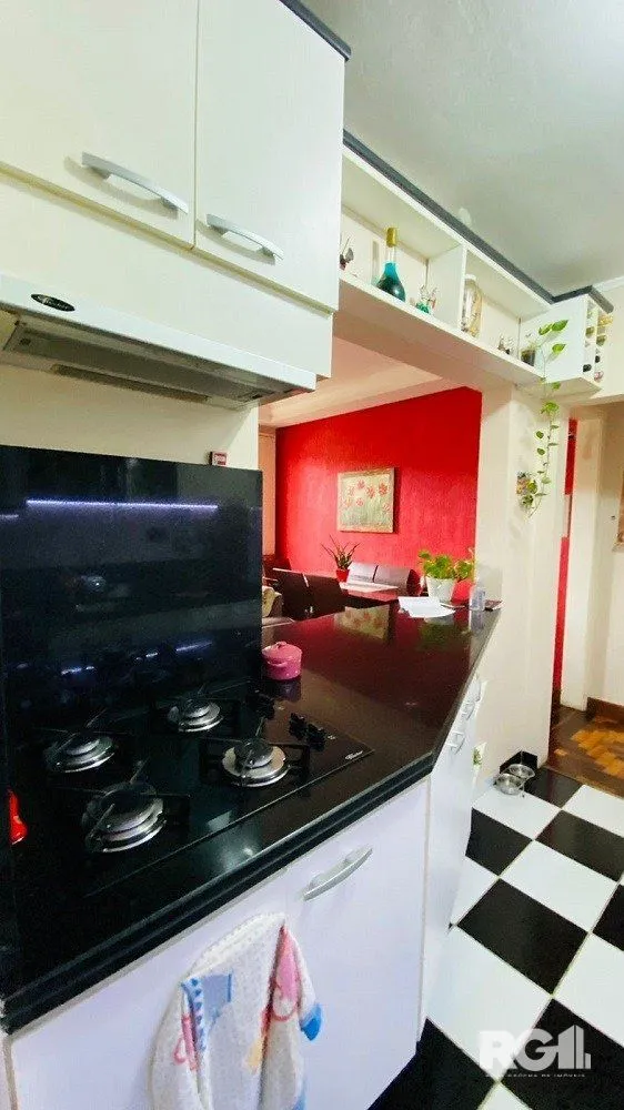 Imagem APARTAMENTO A VENDA, 3 DORMITÓRIOS REFORMADO NA JOÃO ALFREDO.