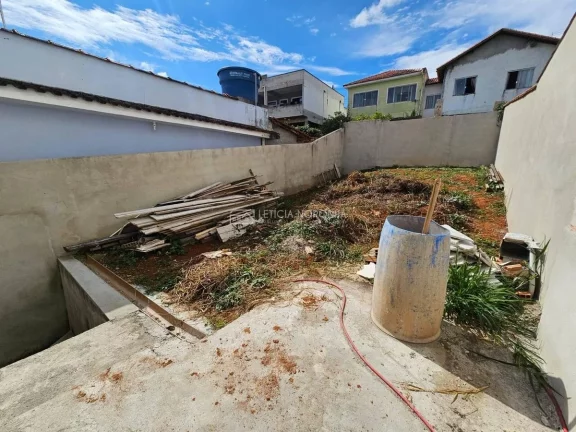 Imagem Casa à Venda