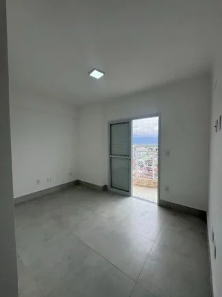 Imagem Conheça este apartamento de luxo com sacada envolvente e área de lazer completa, incluindo piscina, academia e espaço gourmet. O lar dos seus sonhos espera por você. Á venda na Imobiliaria Consulte Imoveis.