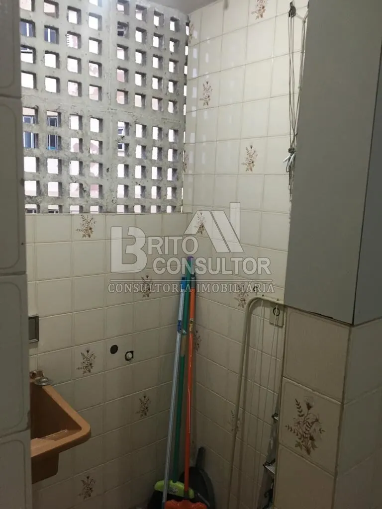 Imagem Apartamento no Condomínio Lopes da Cunha, na Rua Lopes da Cunha, 145 Fonseca