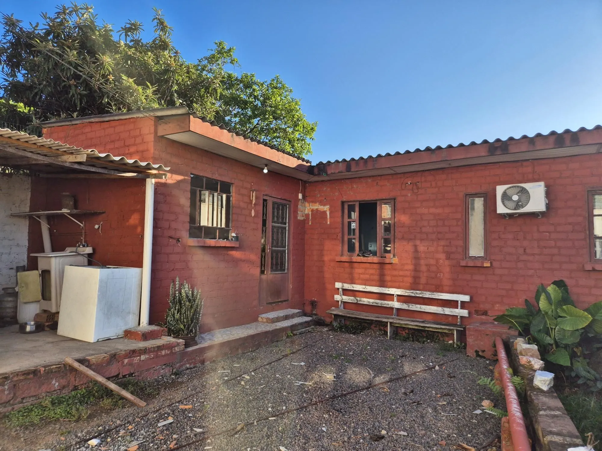 Imagem Casa com amplo jardim