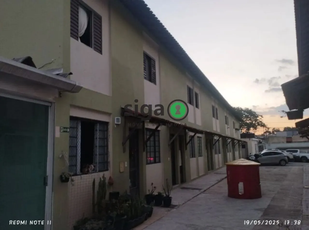 Imagem Casa em Condomínio com 2 Dormitórios e Suíte na Vila Campestre