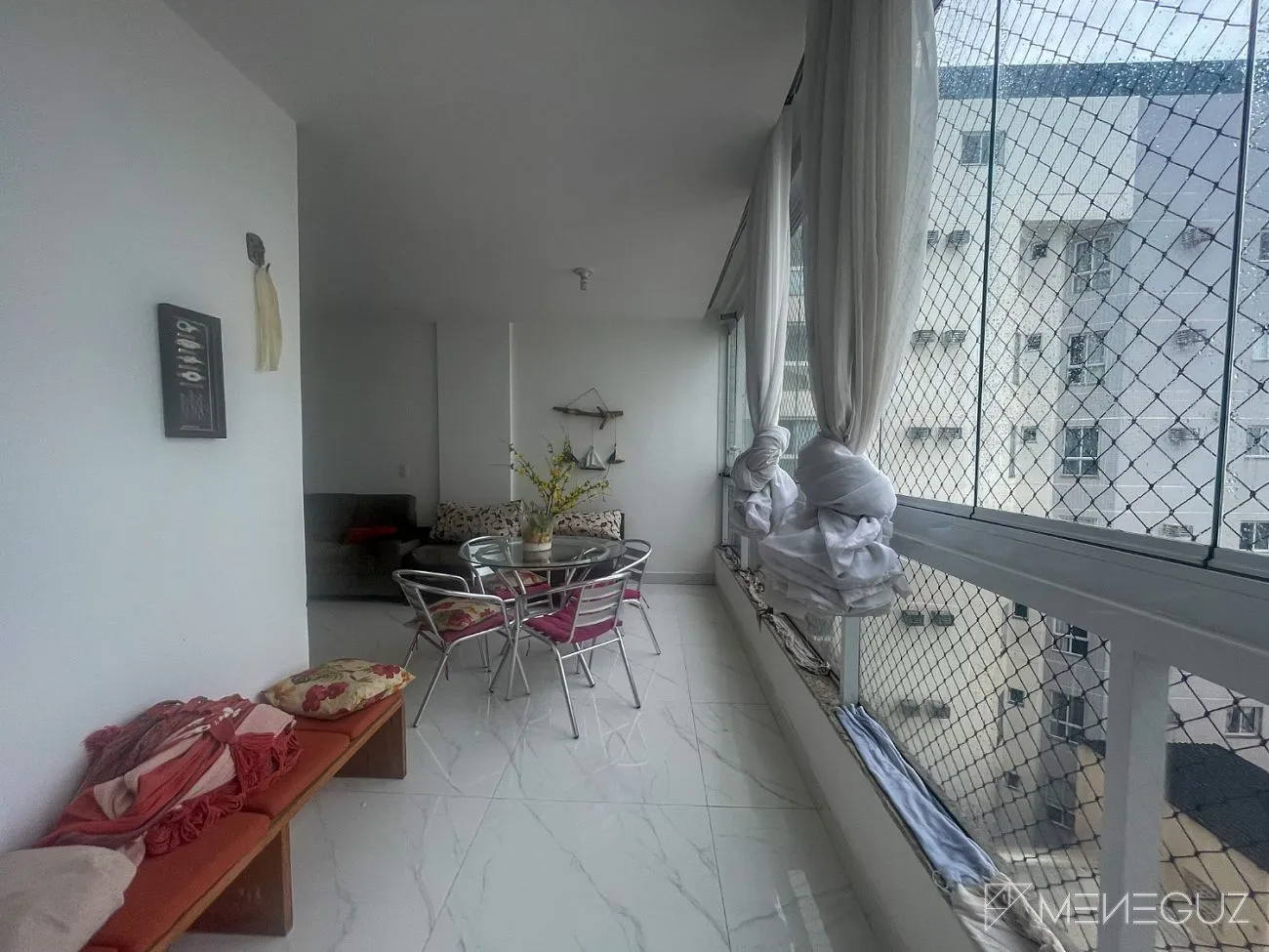 Imagem Apartamento 3 quartos a venda na Praia do Morro, com vista permanente para o mar