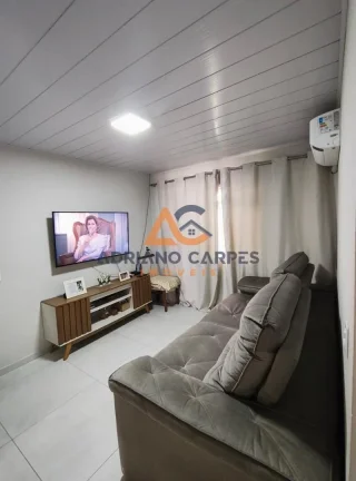Imagem Casa à venda em Navegantes SC, Centro: 3 quartos, amplo terreno. Venha conhecer! Adriano Carpes Imóveis vende