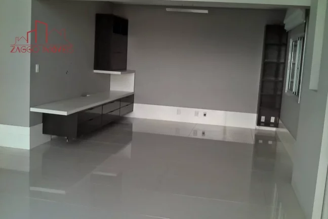 Imagem Lindo apartamento no Villaggio Panamby - 4 dorms - 260m² - 4Vagas