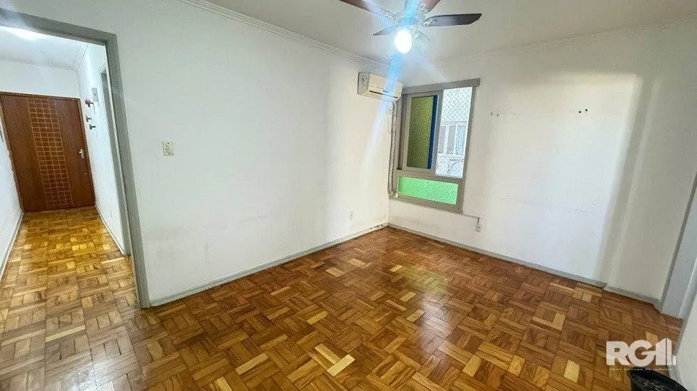 Imagem APARTAMENTO DE 3 DORMITÓRIOS COM VAGA DE GARAGEM NO CENTRO HISTÓRICO.