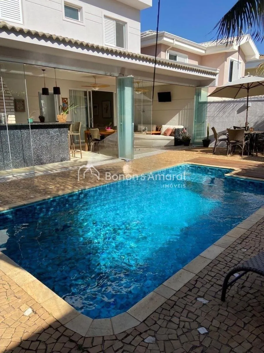 Foto do imóvel Casa À Venda com 4 Quartos e 5 Banheiros por R$ 2.350.000 no Swiss Park em Avenida Roberto Baltazar dos Santos, 247 - Swiss Park, Campinas - SP