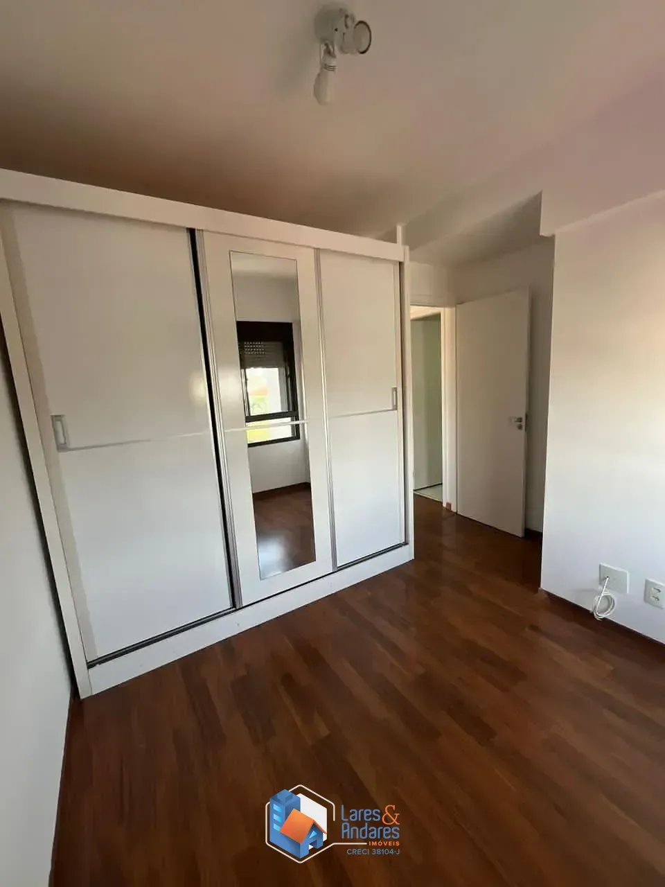 Imagem Apartamento para venda em Vila Anglo Brasileira com 2 quartos, sendo 1 suíte, 58m²