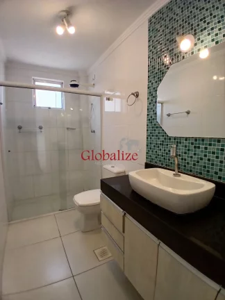 Imagem Apartamento 02 dormitórios dependência de empregada vaga de garagem elevador no Campo Grande - Santos R$ 585.000,00
