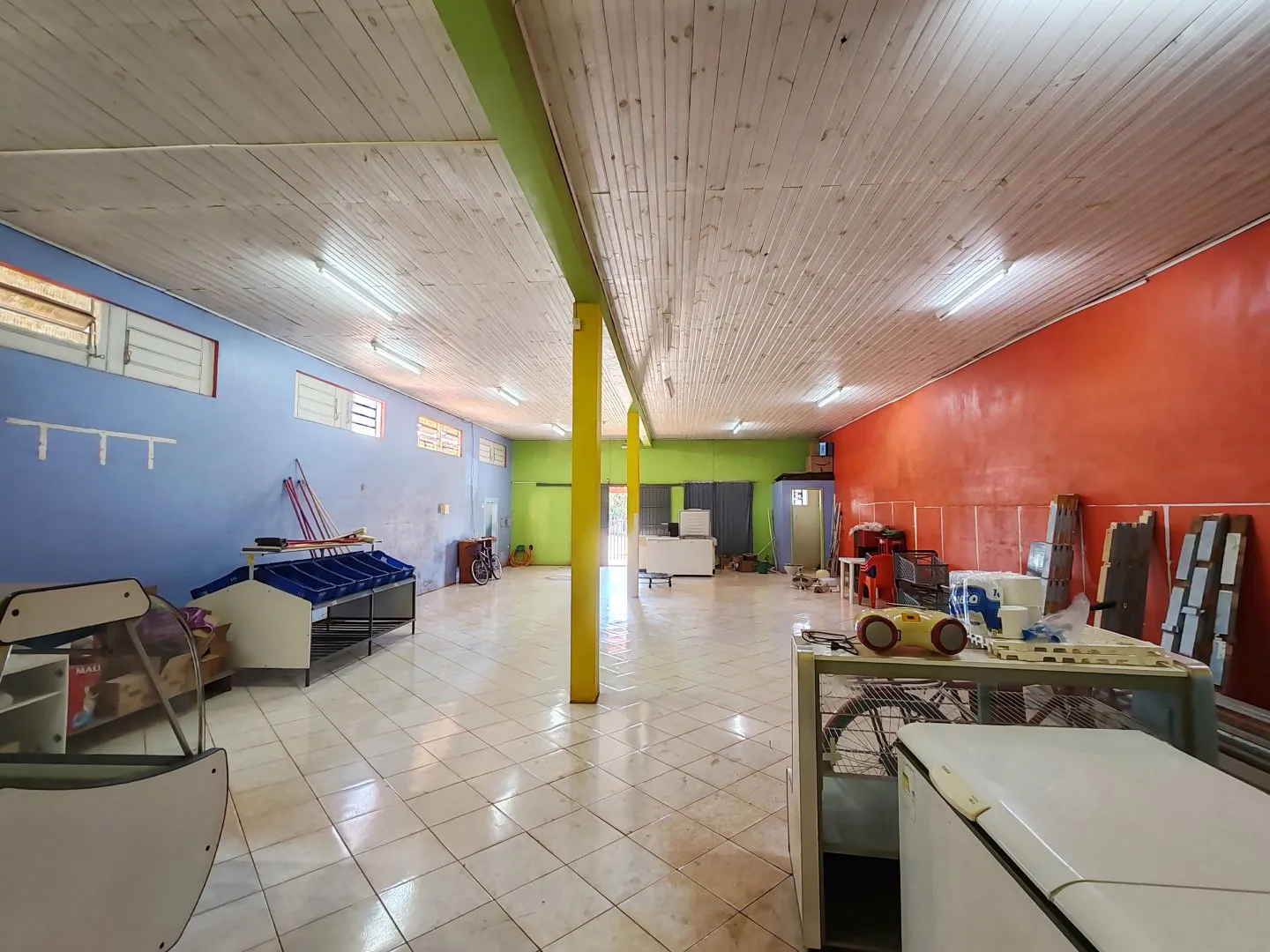 Imagem Barracão a venda com 153m² em Cascavel bairro Brazmadeira