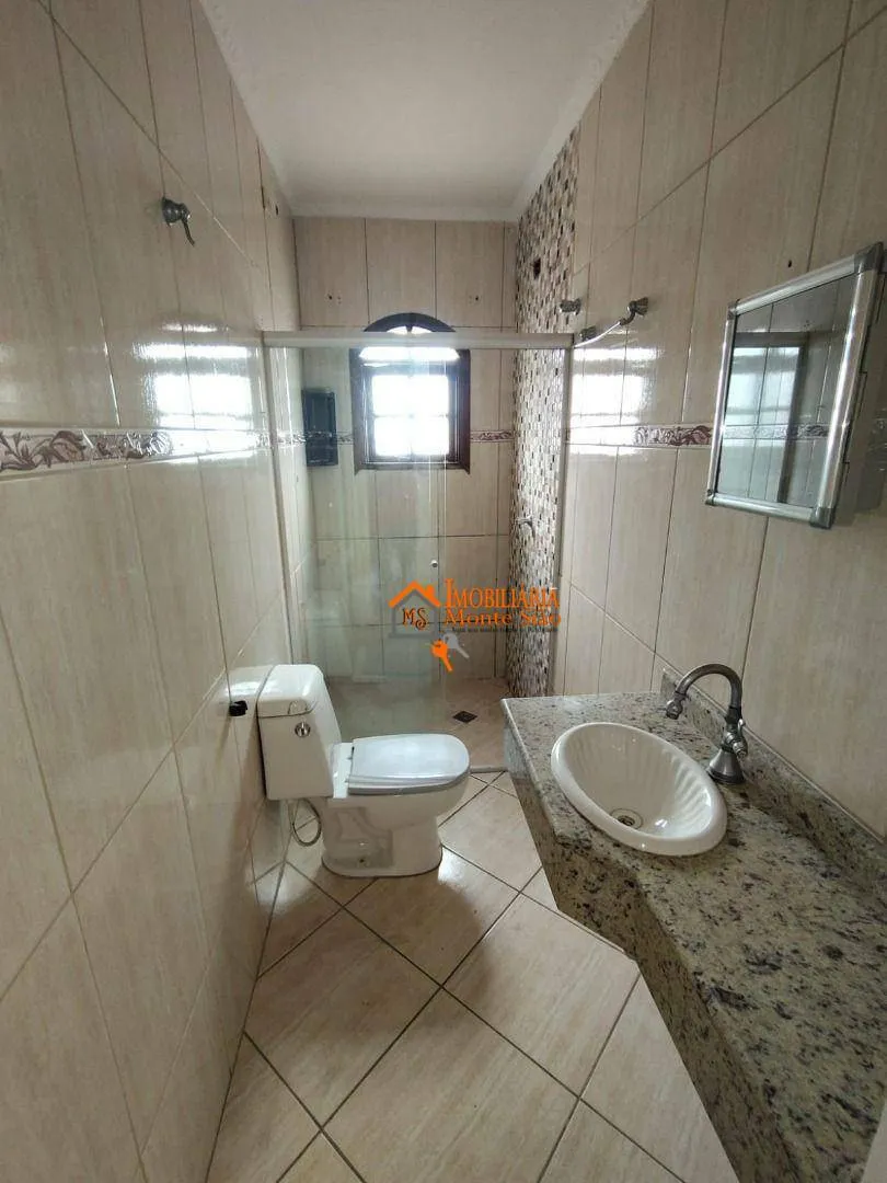 Imagem Sobrado com 3 dormitórios à venda, 200 m² por R$ 900.000,00 - Jardim Santa Clara - Guarulhos/SP