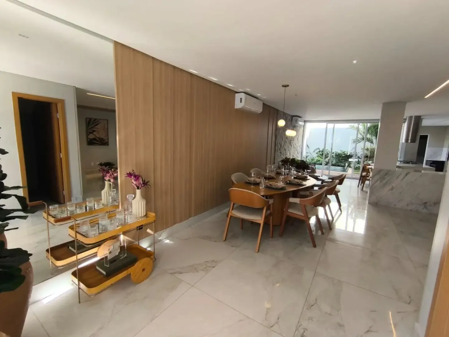 Imagem Sobrado De 3 Suites Plenas + Closet Em Condominio No Jardim Atlantico