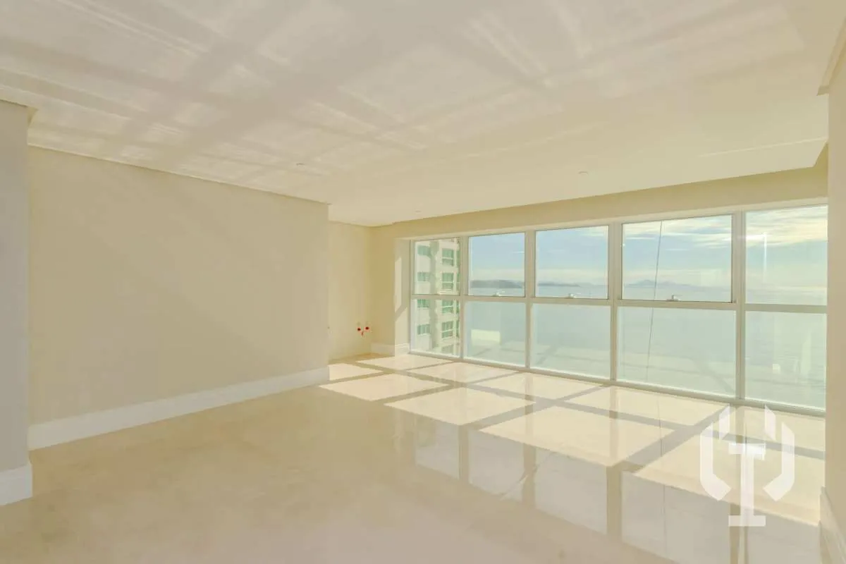 Imagem Apartamento à venda, no ONE TOWER em Balneário Camboriú, Barra Sul, com 4 quartos, 194,24m2