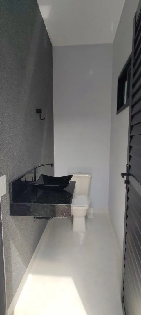 Imagem Casa à venda em Cascavel, Parque Verde - 112m² - Churrasqueira, Suíte, Portão Eletrônico