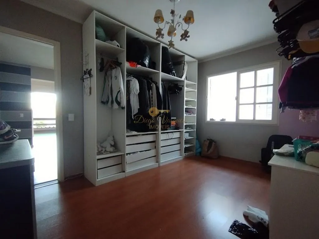 Imagem Casa em Condomínio para Venda em Teresópolis / RJ no bairro Albuquerque