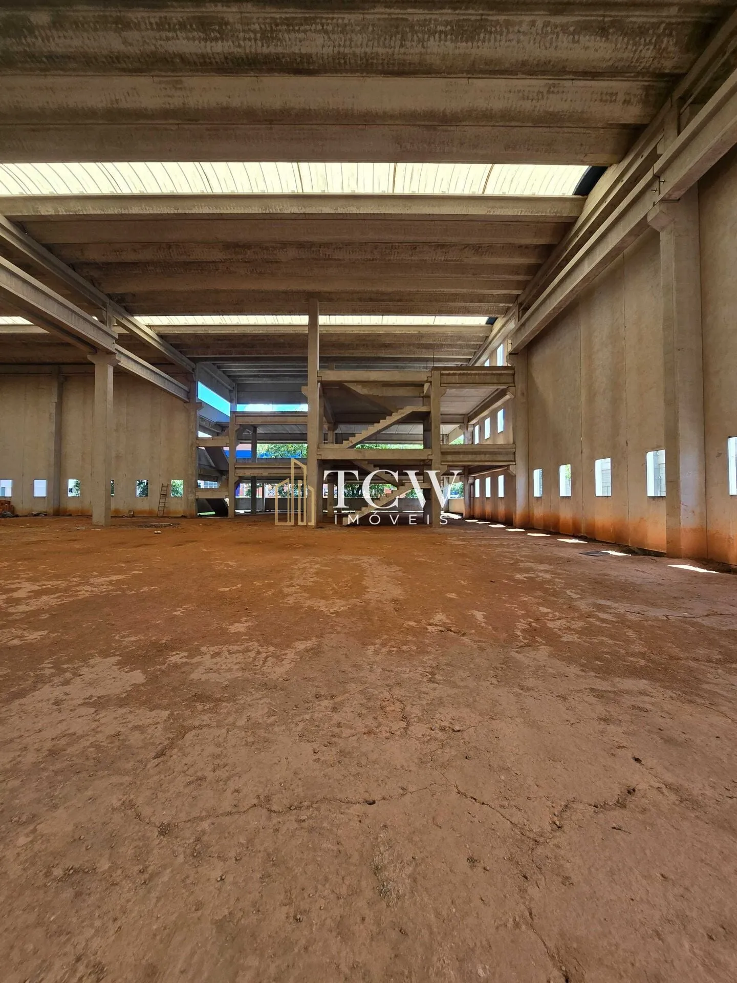 Imagem Galpão Industrial e Logístico para Locação em Guarulhos | 5.000 m² | São Paulo/SP