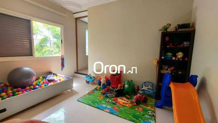 Imagem Sobrado mobiliado com 4 dormitórios à venda, 500 m² por R$ 4.200.000 - Residencial Aldeia do Vale - Goiânia/GO