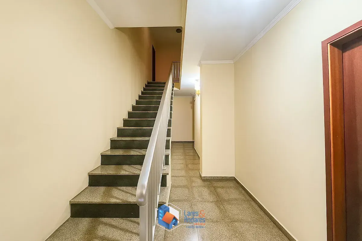 Imagem Casa comercial para venda em Sumarezinho, 323m²