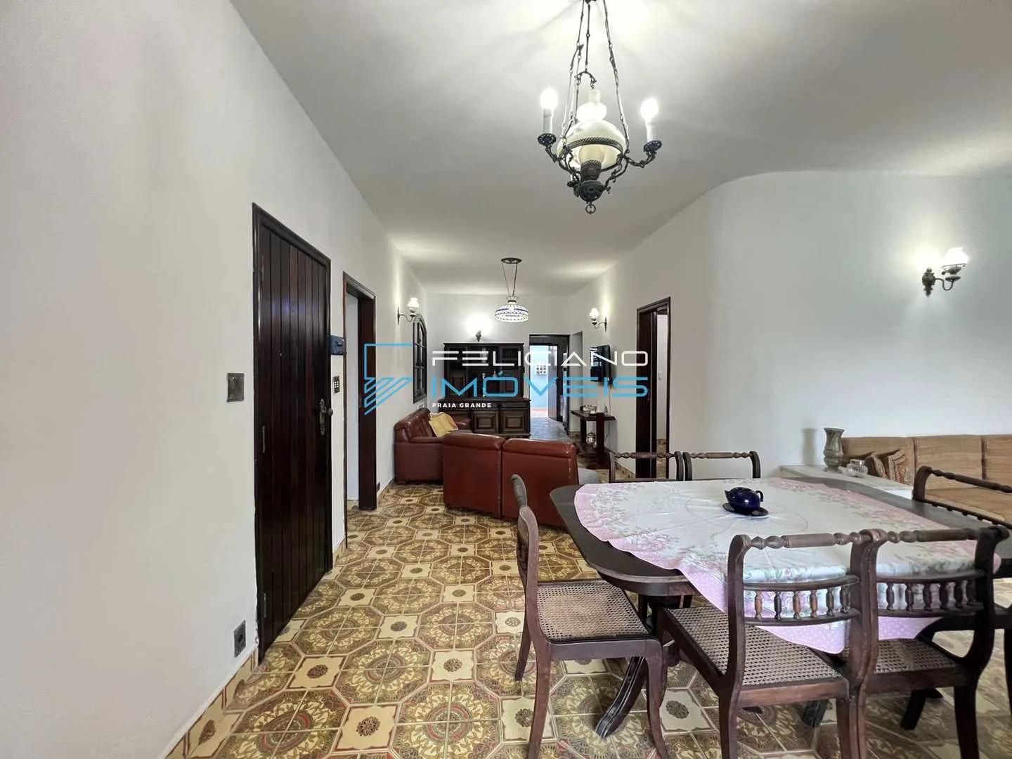 Imagem Casa com 4 quartos, Flórida, Praia Grande - R$ 990 mil, Cod: 7528