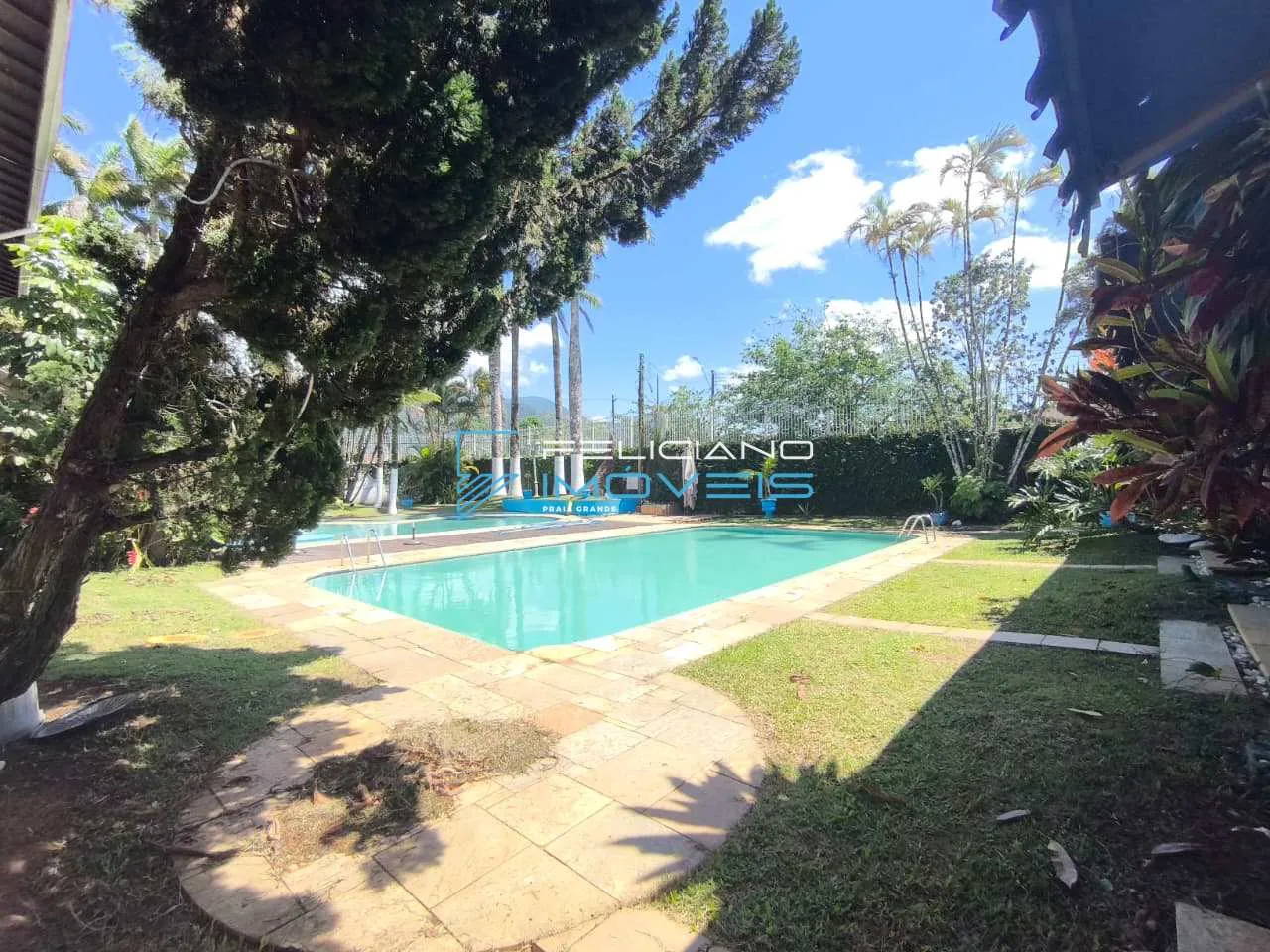 Imagem Casa com 15 quartos, Flórida, Praia Grande - R$ 3.9 mi, Cod: 6793