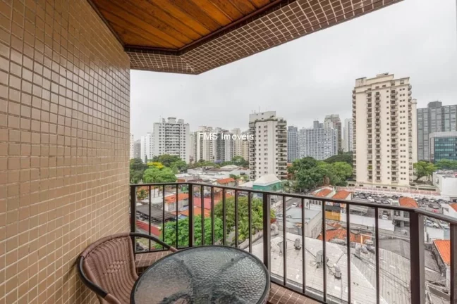 Imagem Imperdível oportunidade de adquirir um luxuoso apartamento de 3 suítes no Campo Belo, São Paulo-SP!