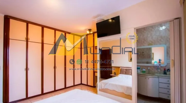Imagem Lindo sobrado com 218 m² de área útil, em excelente localização.