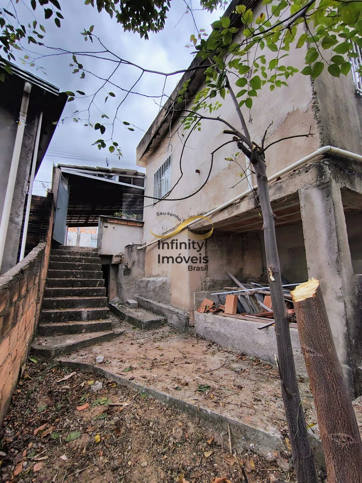 Imagem Casa à venda no bairro Jardim Guanabara - Belo Horizonte/MG