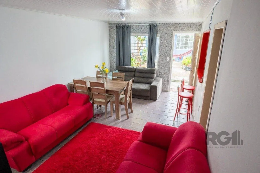 Imagem Casa para Venda com 6 dormitórios e 4 vagas no bairro Espirito Santo