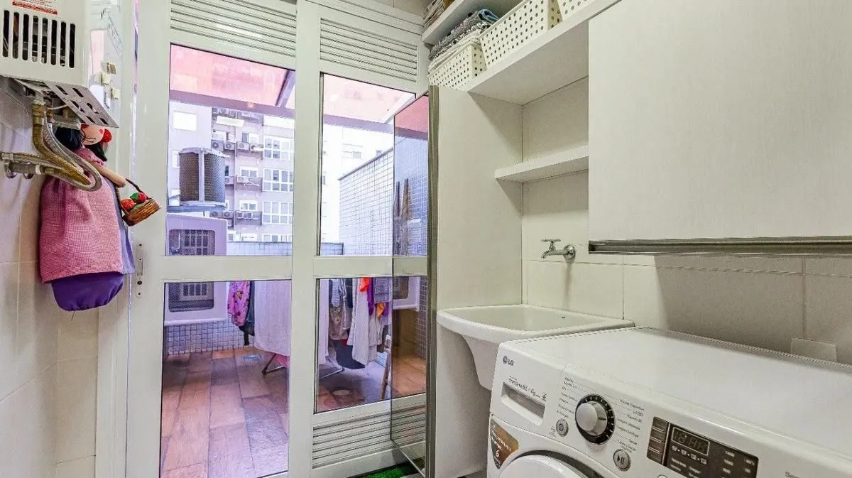 Imagem Apartamento com 3 quartos e 108m² na Nilo Peçanha - Chácara das Pedras, Porto Alegre.