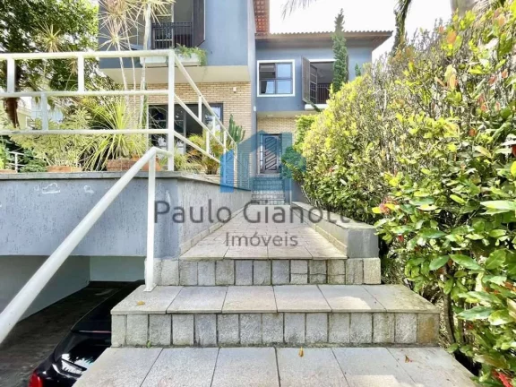 Imagem Casa à Venda no Condomínio Euroville Granja Viana