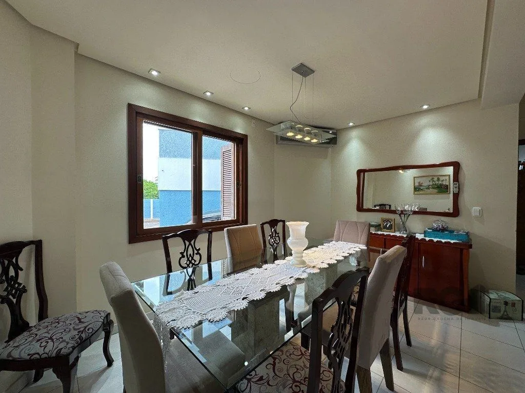 Imagem Casa Condominio para Venda - 122.43m², 3 dormitórios, sendo 1 suites, 2 vagas - Cristal